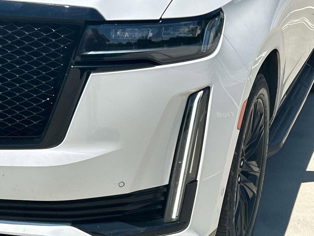Used 2021 Cadillac Escalade Sport Platinum AWD/4WD image 9