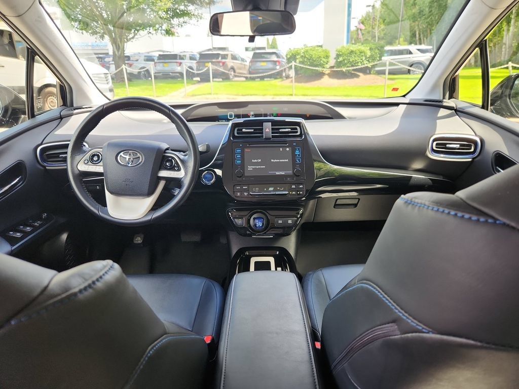 Used 2016 Toyota Prius Three Touring FWD image 21