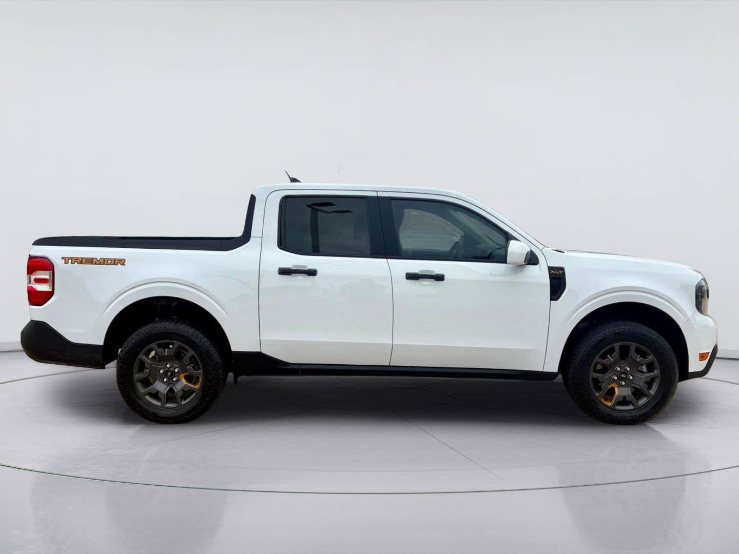 Used 2023 Ford Maverick Tremor w/ Tremor Off-Road Package AWD/4WD image 2