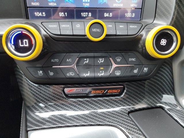 Used 2016 Chevrolet Corvette Z06 w/ 2LZ Preferred Equipment Group image 11