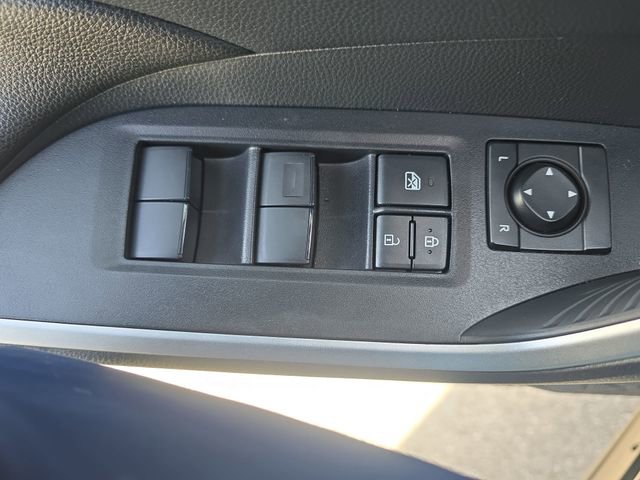 Used 2025 Toyota RAV4 LE image 27