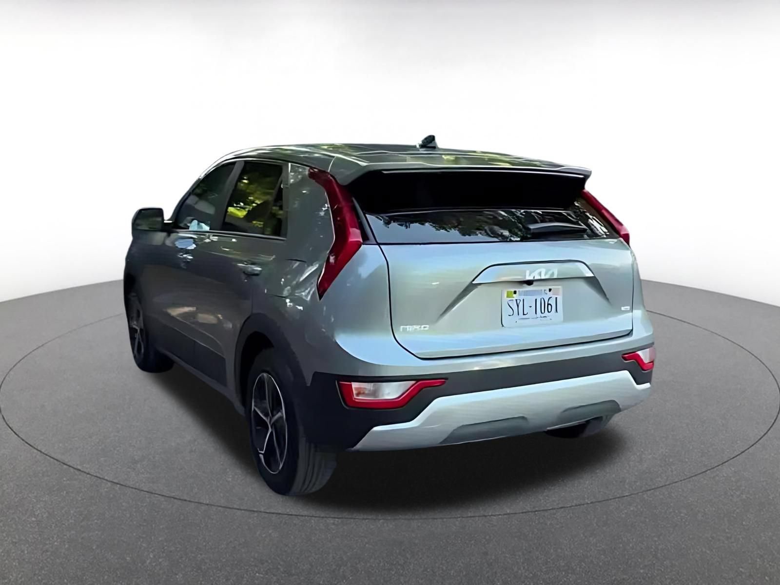 Used 2026 Kia Niro LX FWD image 10
