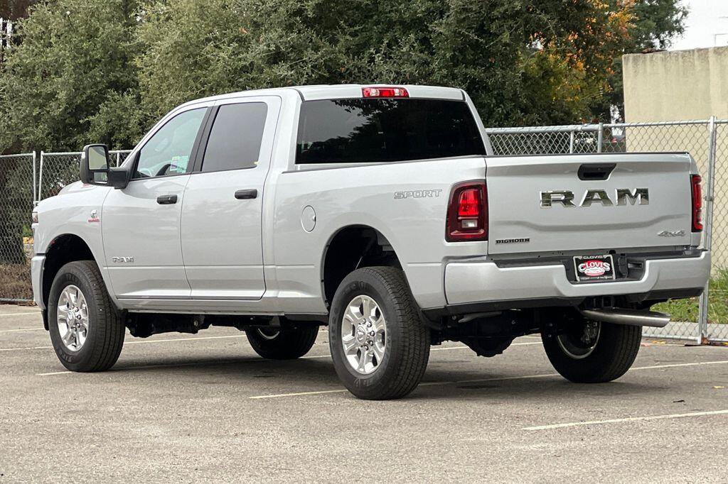 New 2026 RAM 2500 Big Horn AWD/4WD image 6