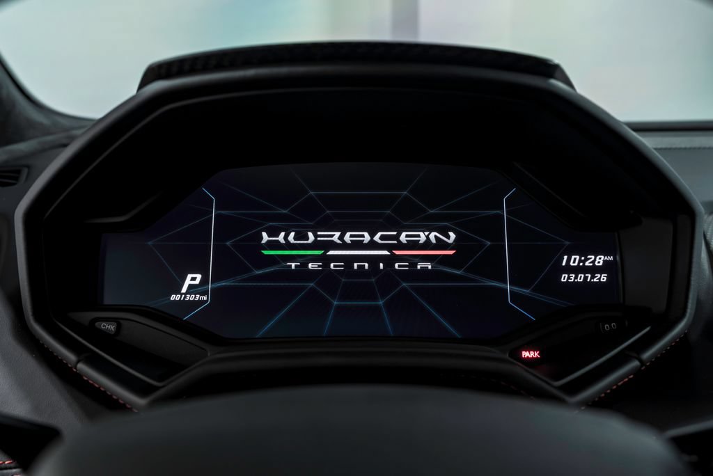 Used 2024 Lamborghini Huracan Tecnica RWD image 14