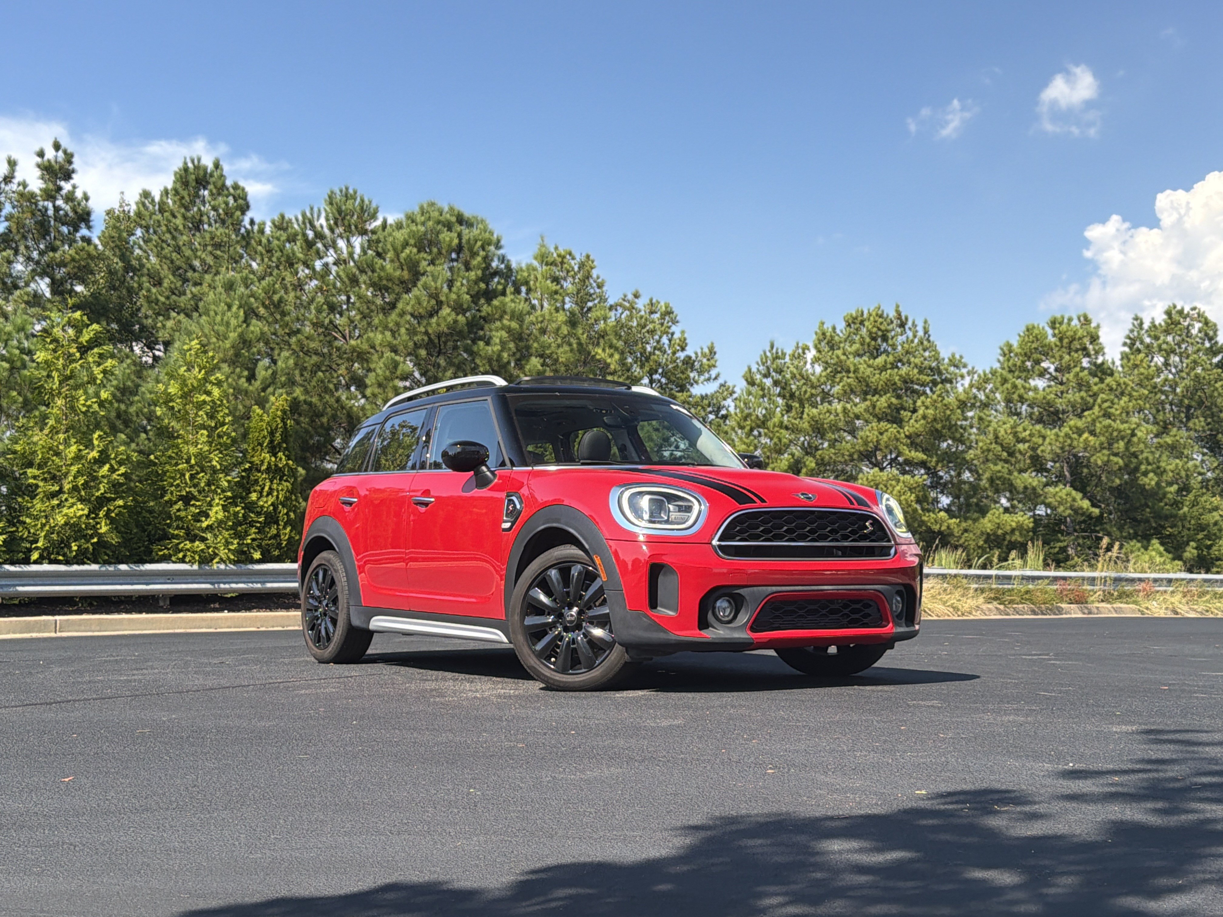 Used 2023 MINI Cooper Countryman S FWD image 2