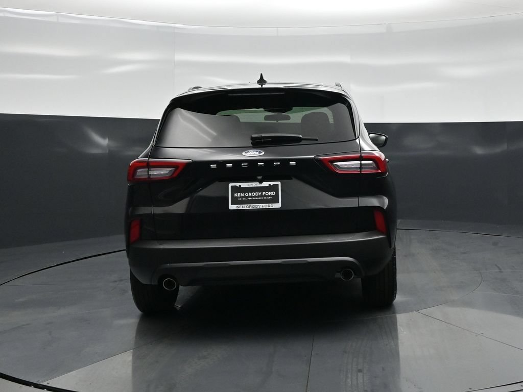 Certified 2025 Ford Escape ST-Line FWD image 25