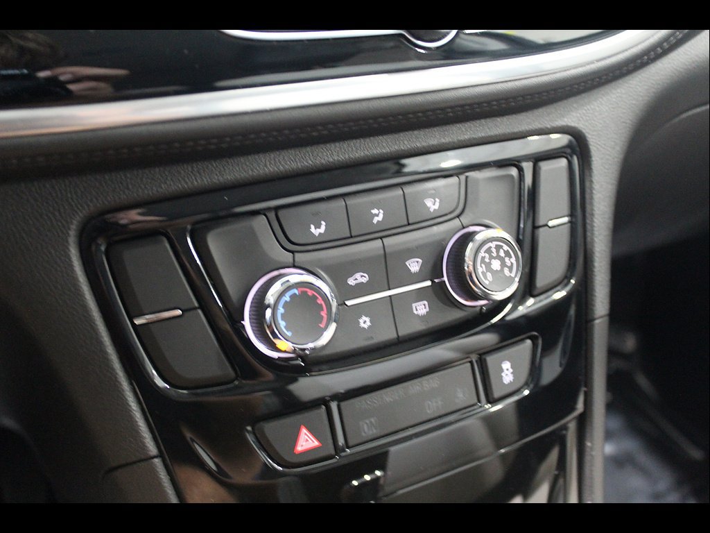 Used 2019 Buick Encore Preferred FWD image 29