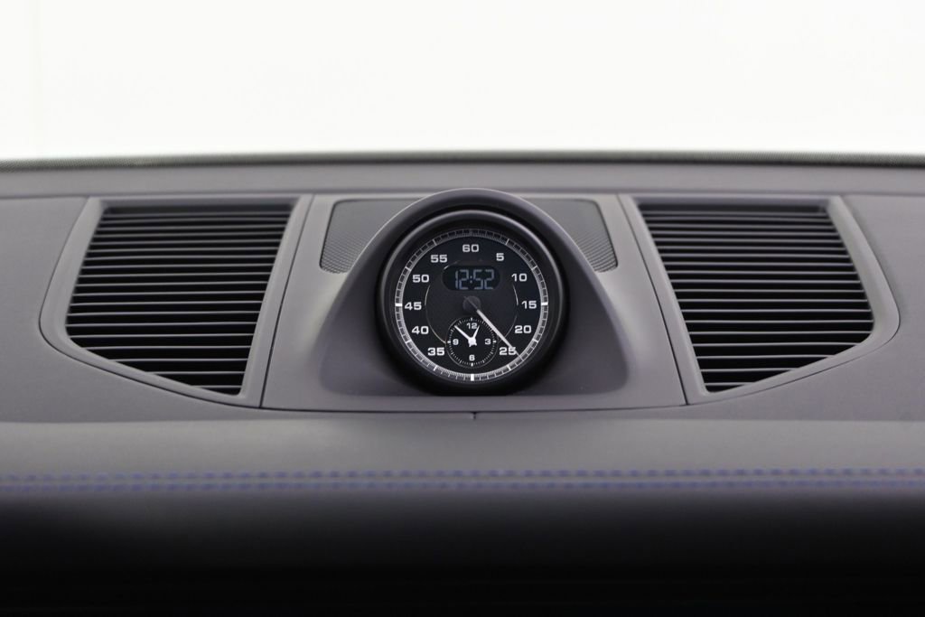 Used 2023 Porsche Macan S image 31