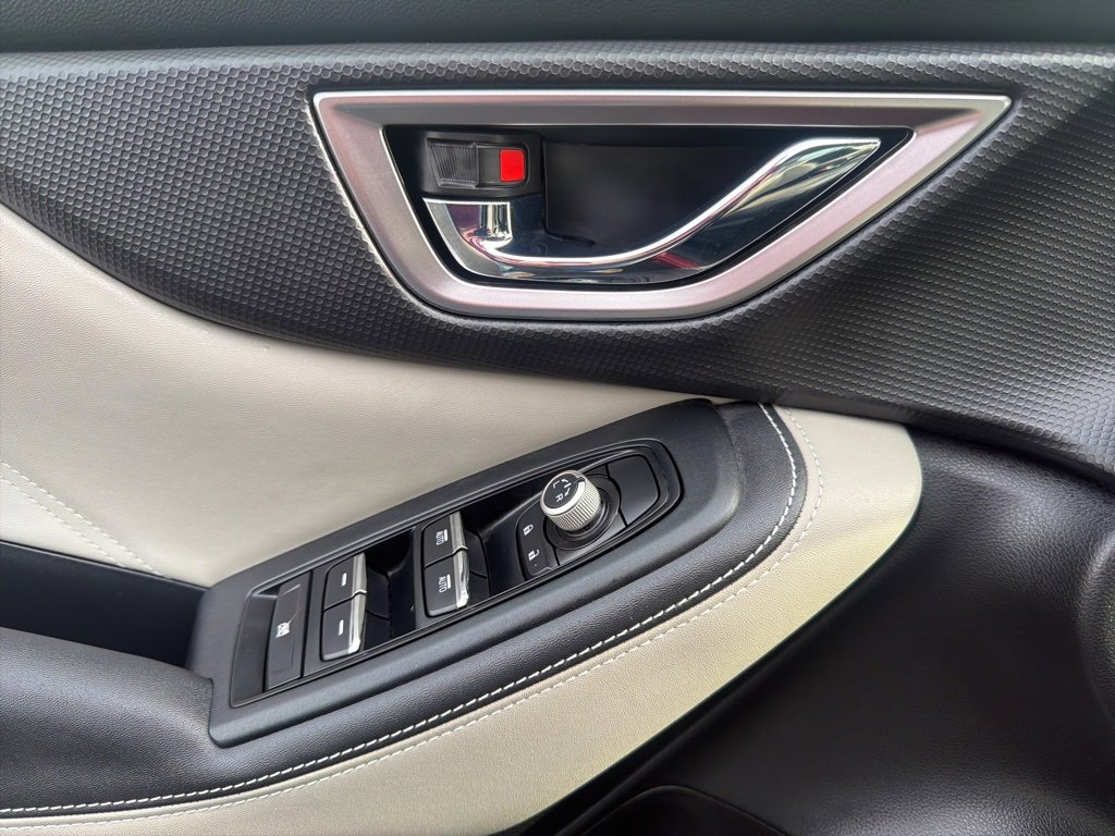 Used 2024 Subaru Forester Limited image 12