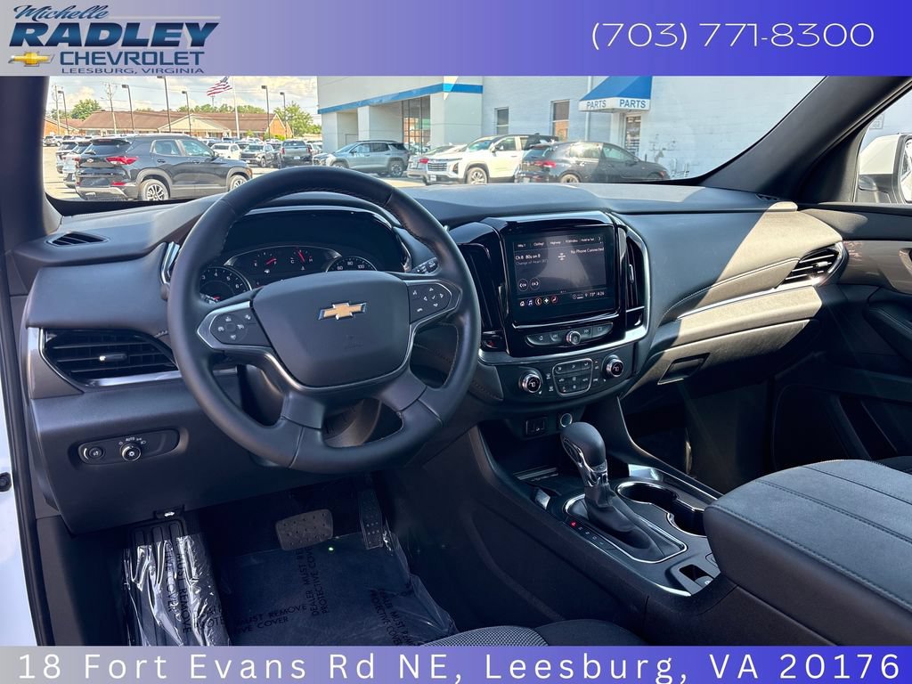 Used 2023 Chevrolet Traverse LT AWD/4WD image 14