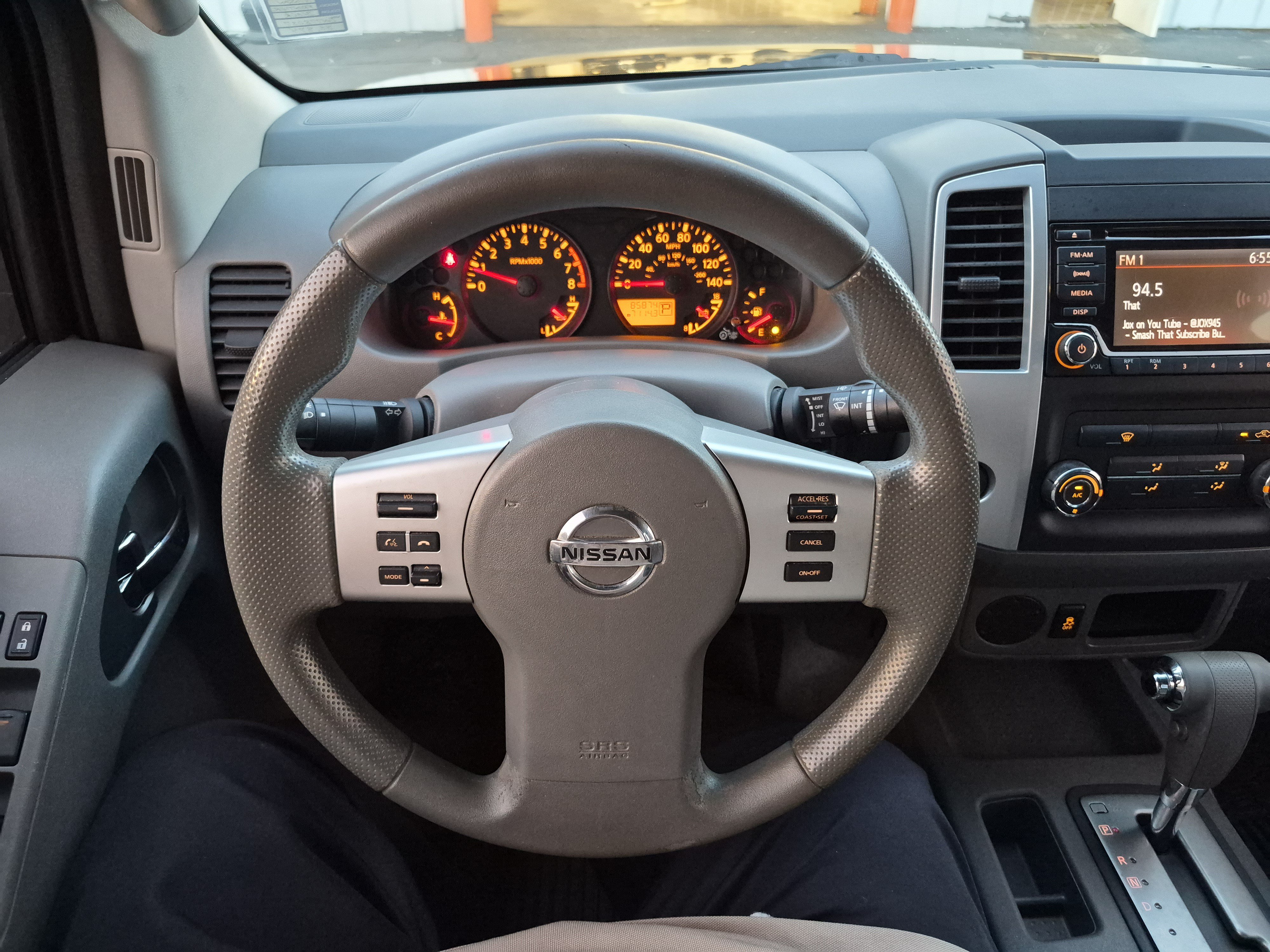 Used 2016 Nissan Frontier SV RWD image 24