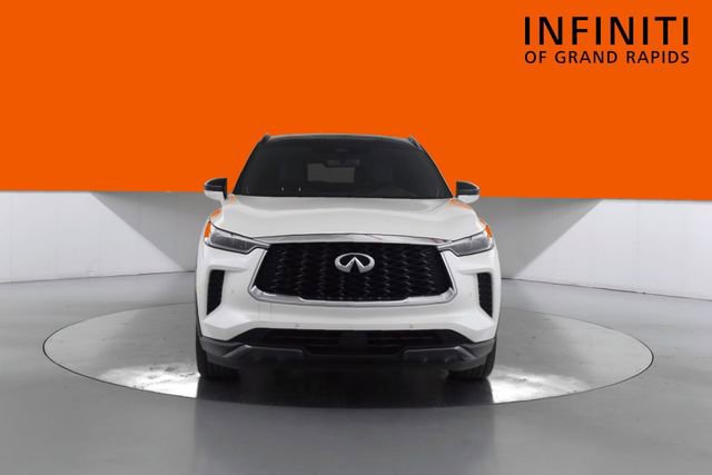 Used 2023 INFINITI QX60 Autograph AWD/4WD image 2
