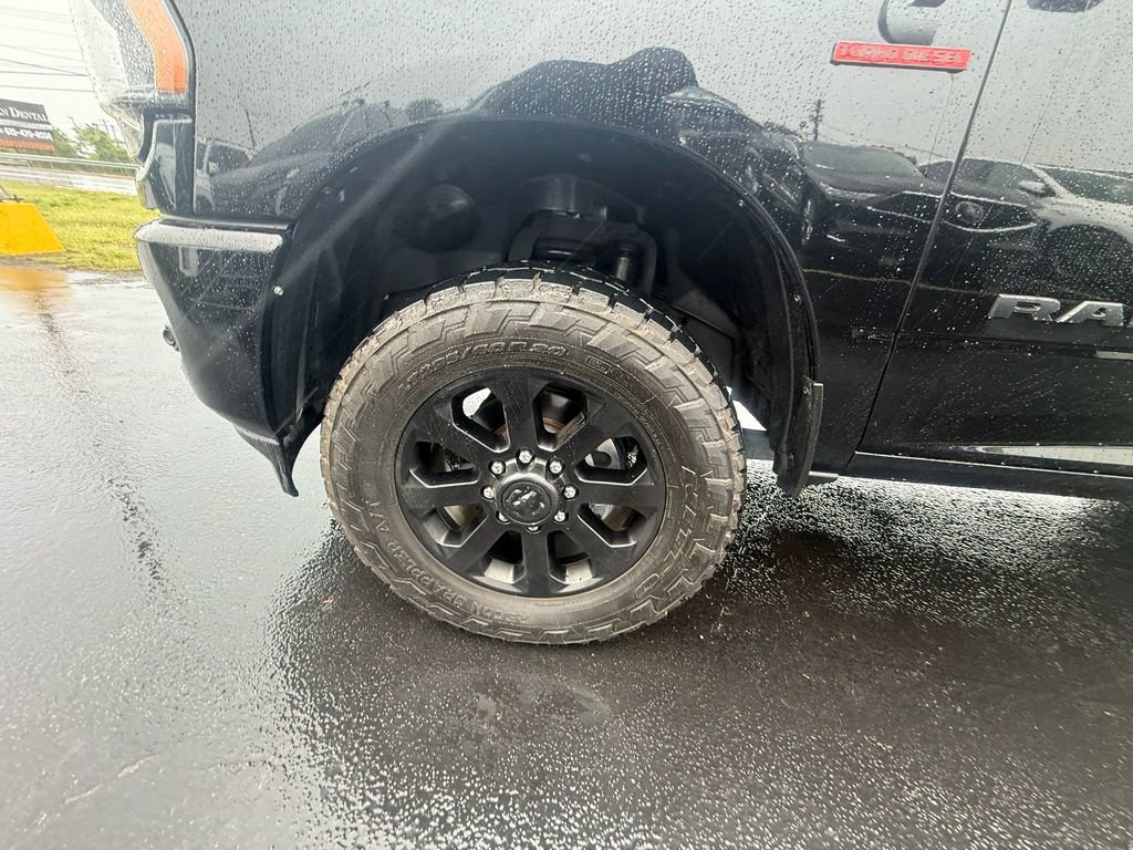 Used 2024 RAM 2500 Big Horn w/ Night Edition AWD/4WD image 10