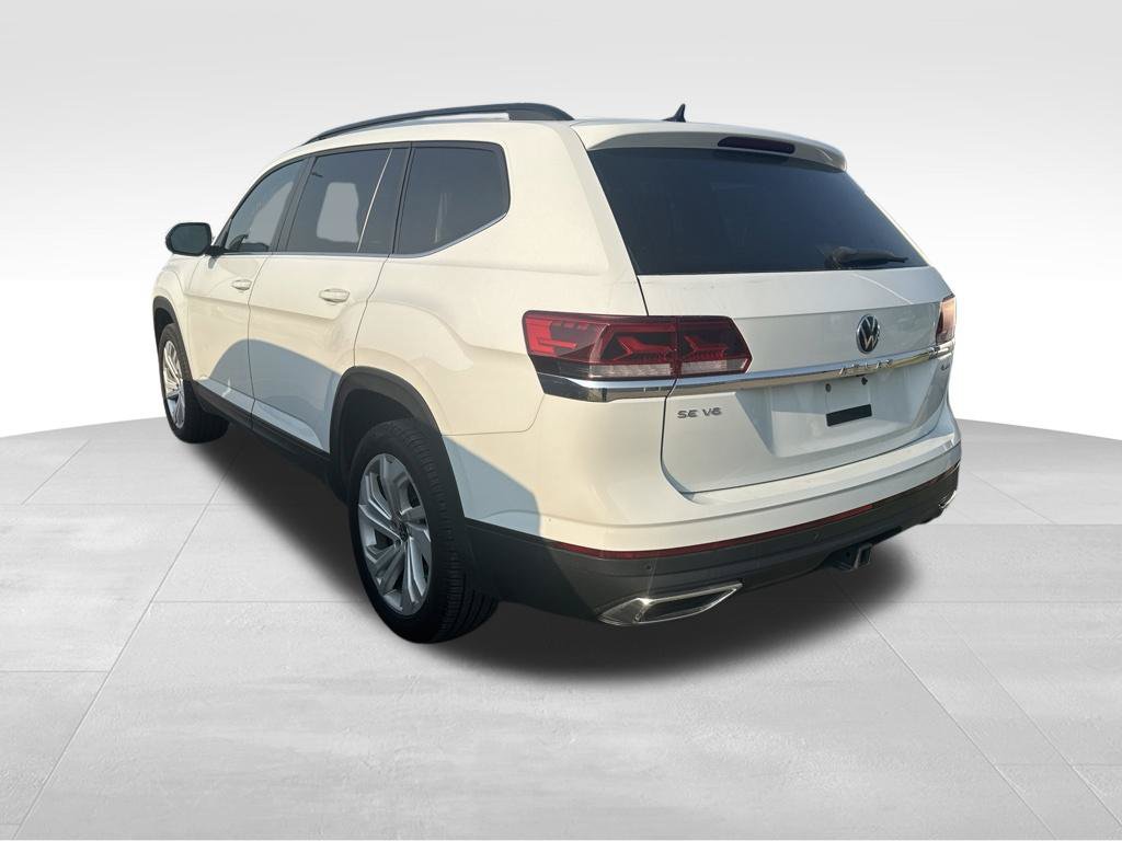 Used 2023 Volkswagen Atlas SE AWD/4WD image 2