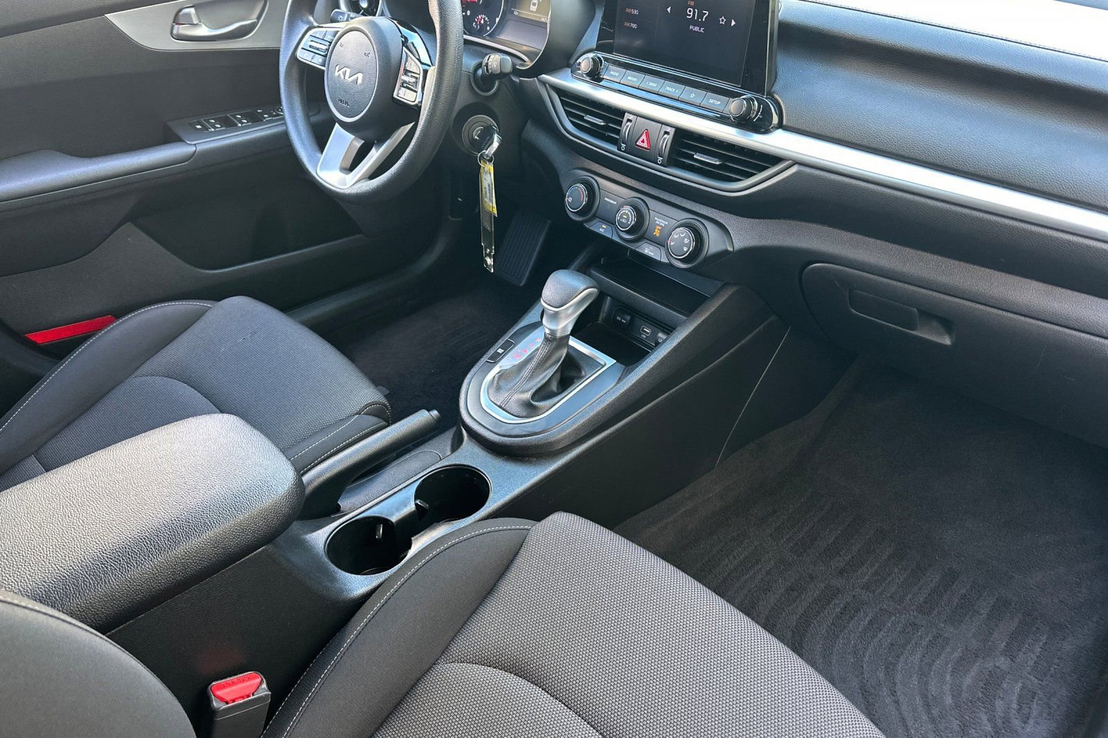 Used 2023 Kia Forte LXS image 15