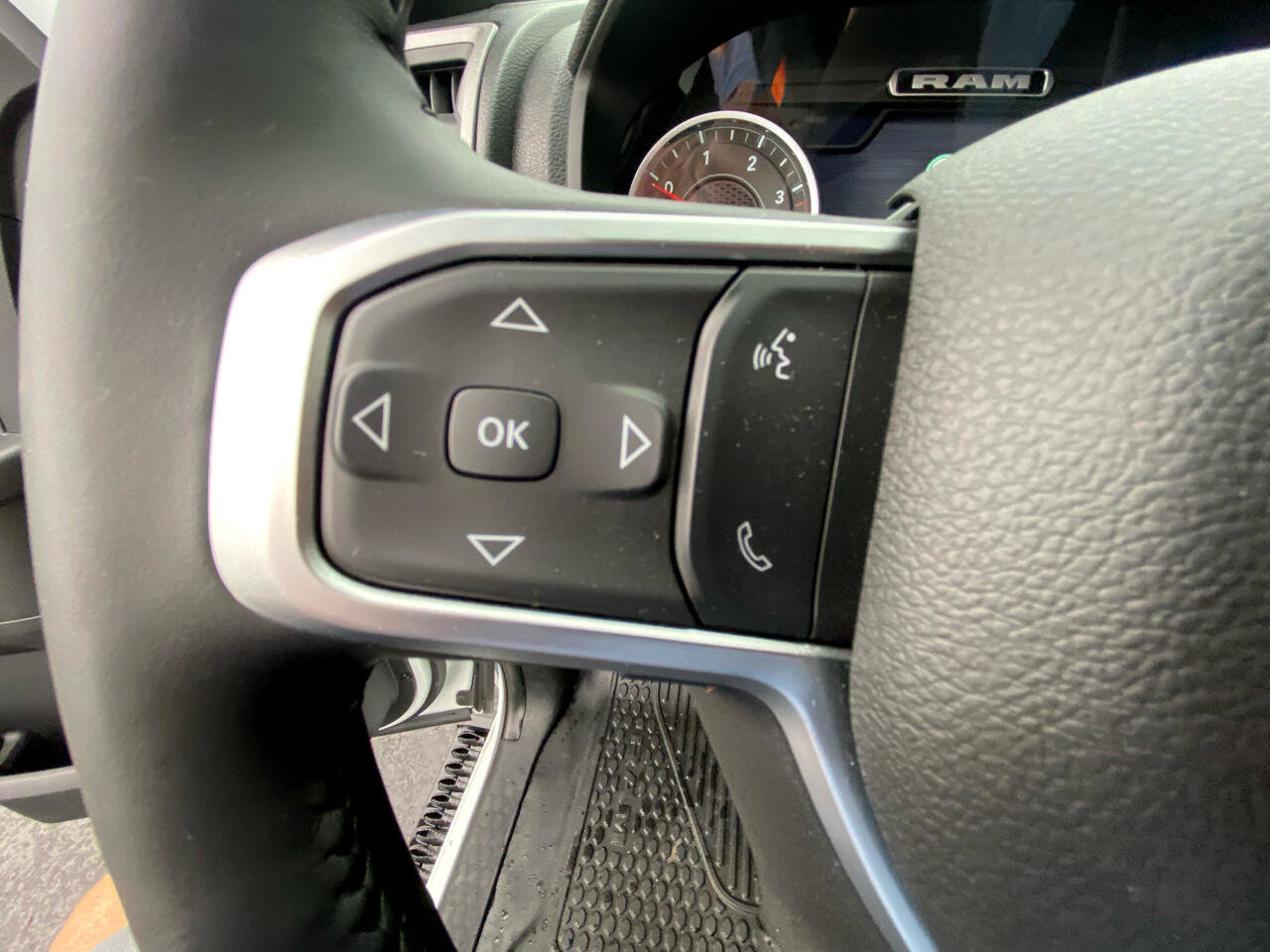 Used 2024 RAM 3500 Tradesman w/ Safety Group image 25