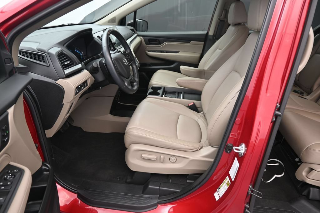 Used 2023 Honda Odyssey EX-L image 17