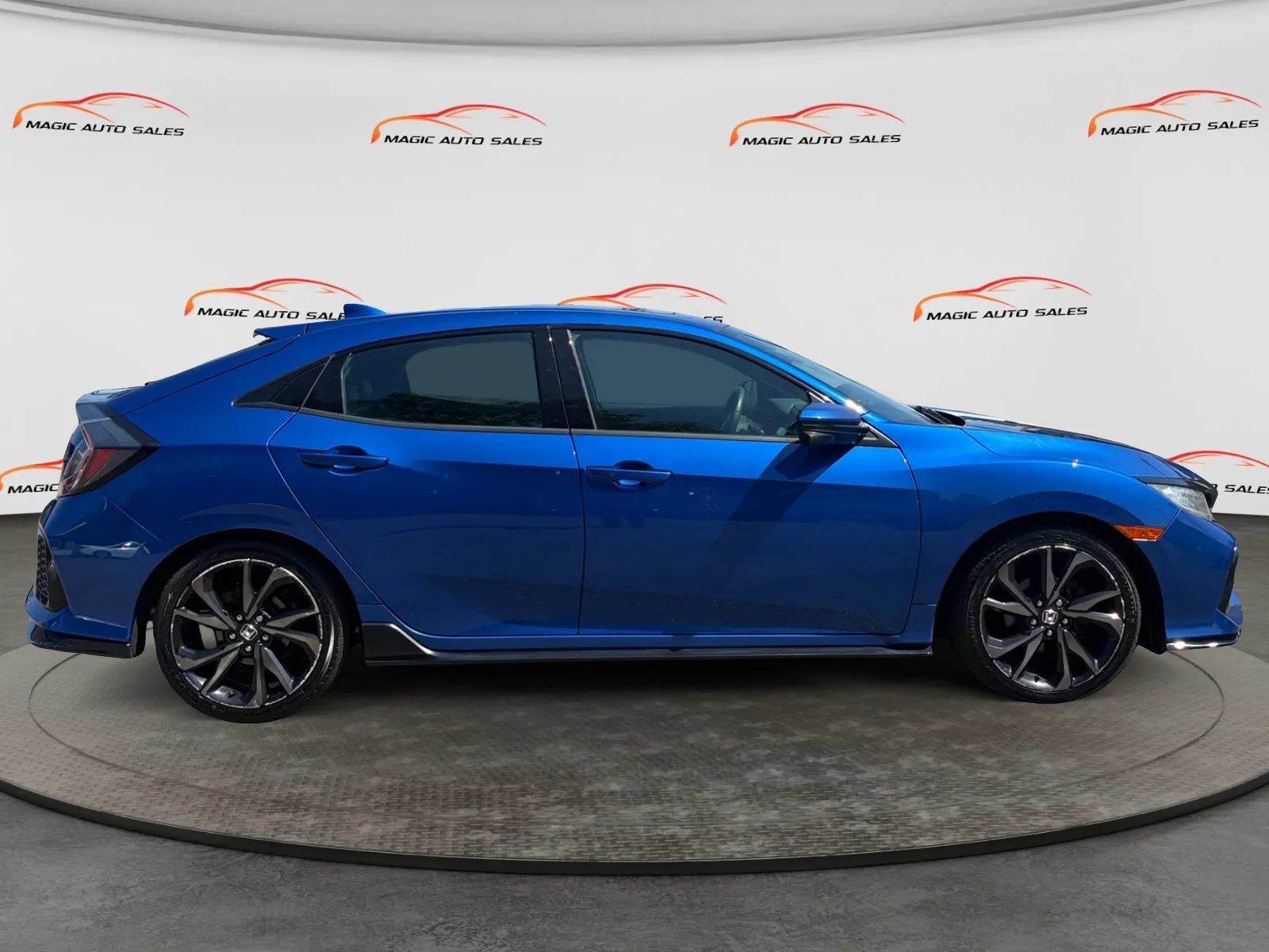 Used 2017 Honda Civic Sport Touring image 6