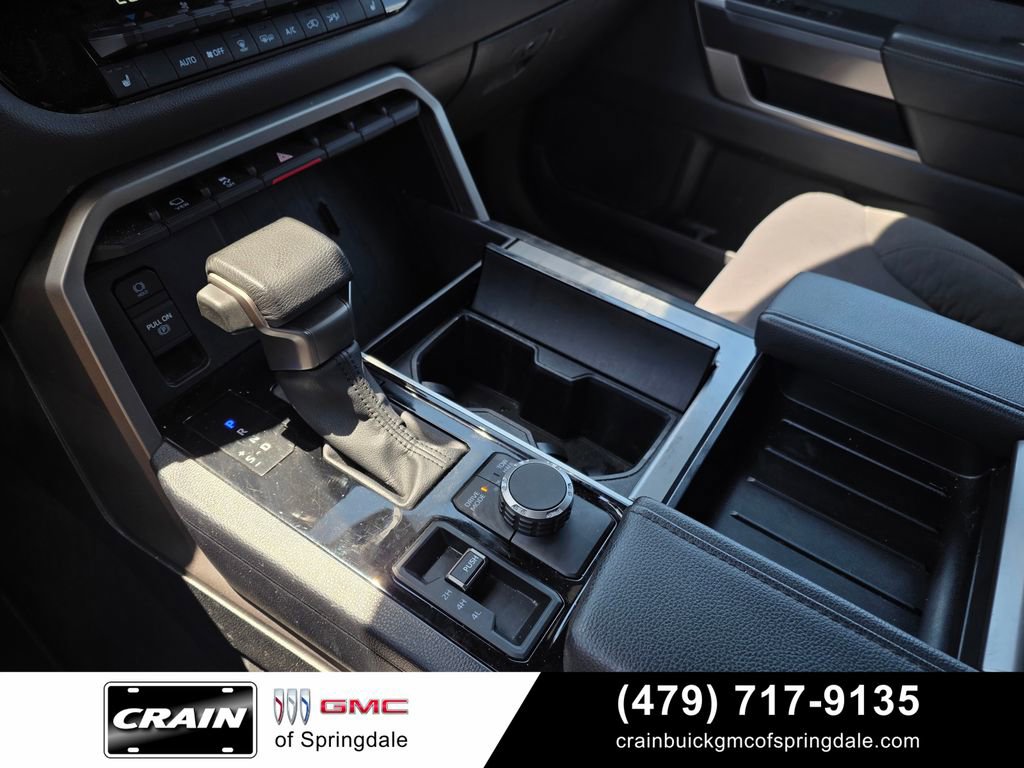 Used 2025 Toyota Sequoia SR5 AWD/4WD image 19