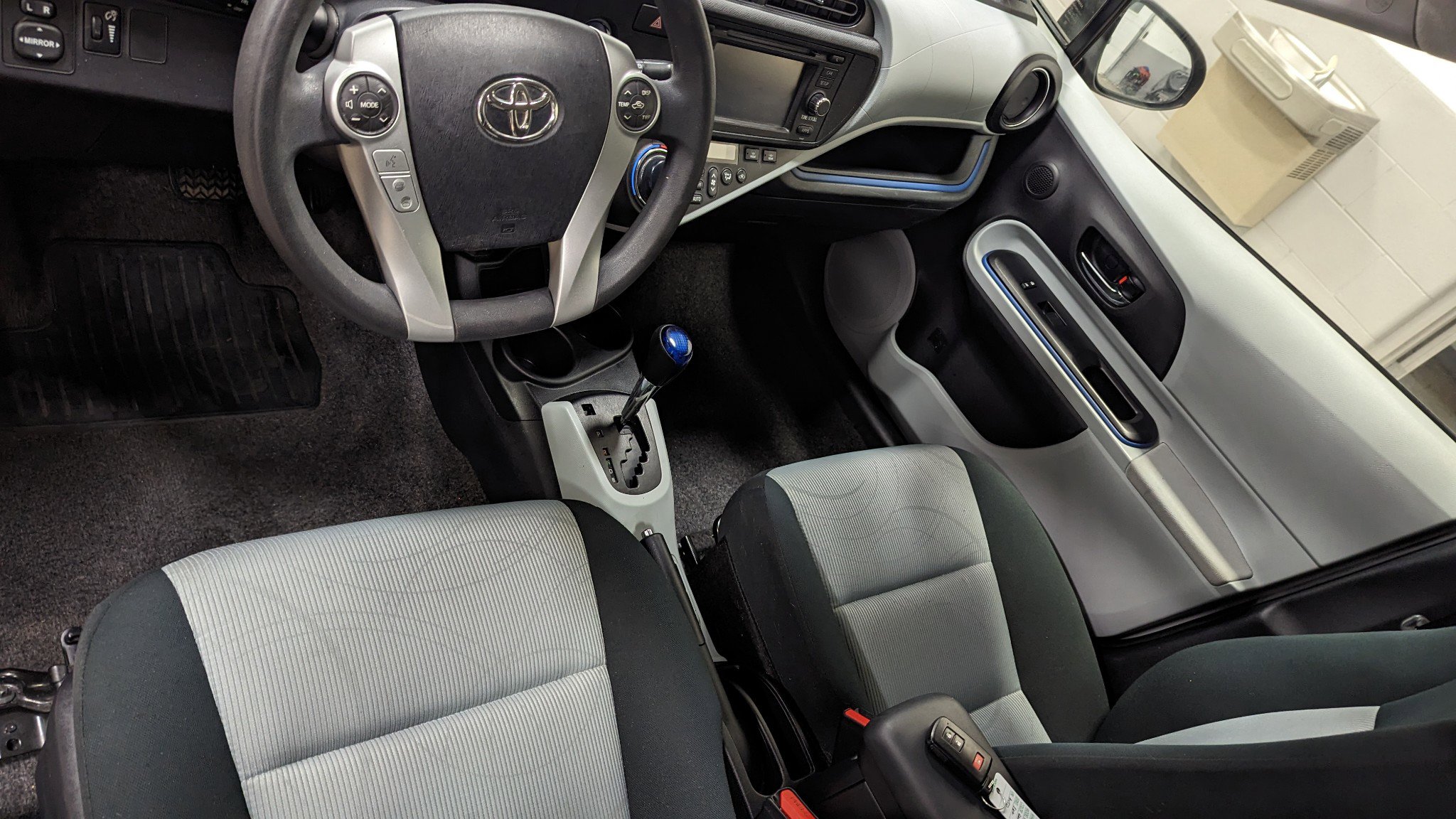 Used 2012 Toyota Prius C One FWD image 4