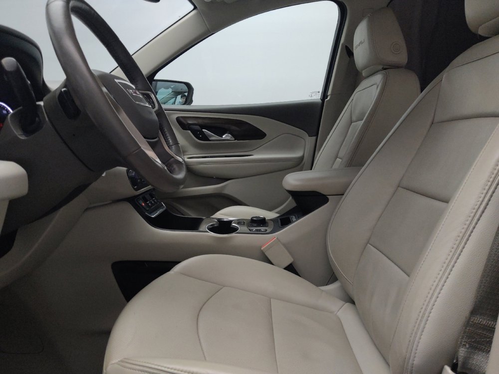 Used 2018 GMC Terrain Denali w/ Advanced Safety Package image 17