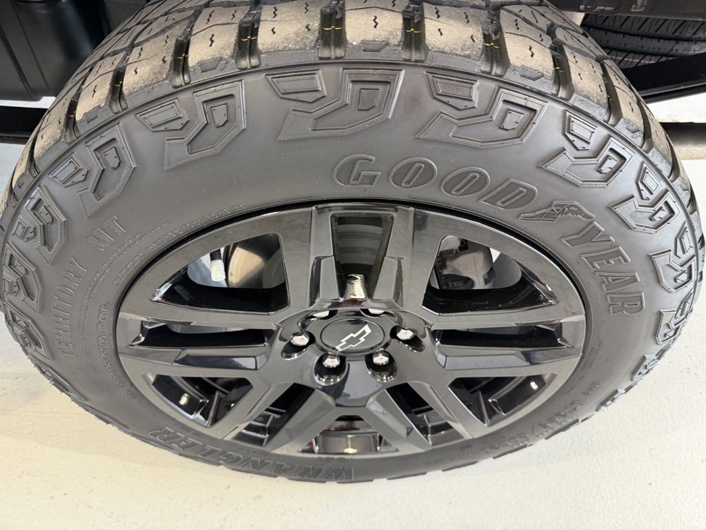 Used 2023 Chevrolet Silverado 1500 LT Trail Boss w/ LT Trail Boss Premium Package image 36
