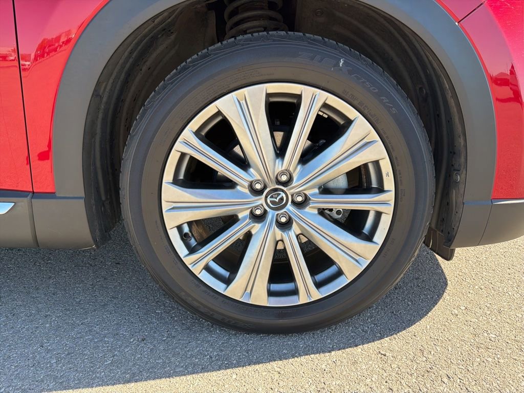 Used 2023 MAZDA CX-9 Signature image 9