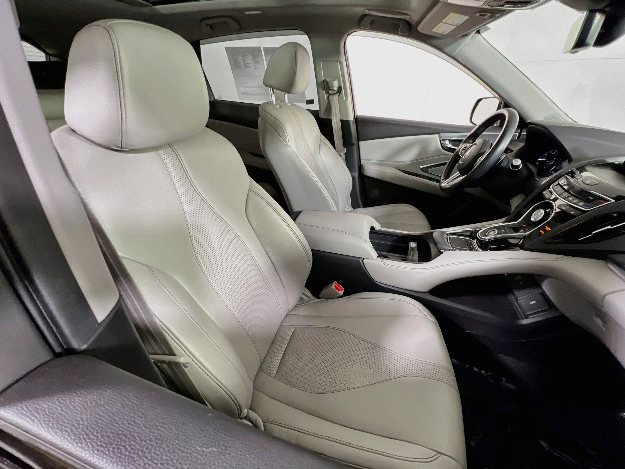 Used 2019 Acura RDX w/ Technology Package AWD/4WD image 28