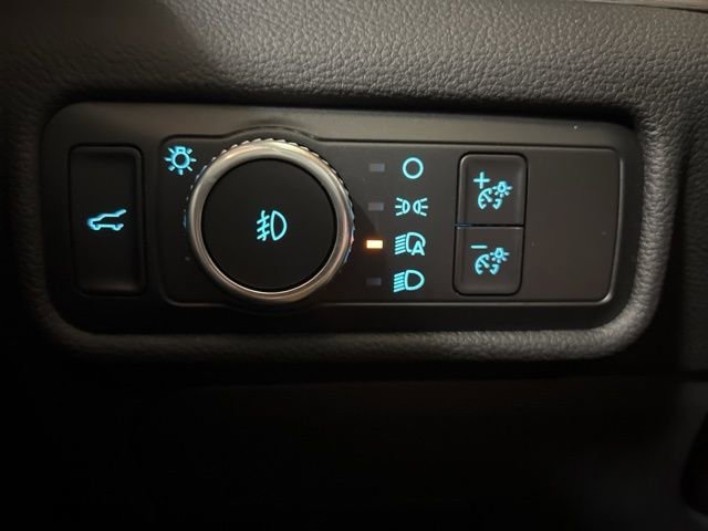 Used 2022 Ford Explorer Limited image 47