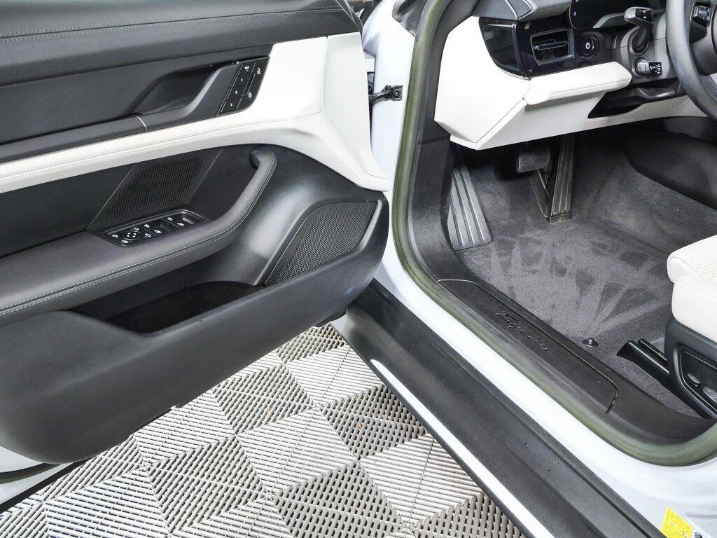 Certified 2023 Porsche Taycan RWD image 7