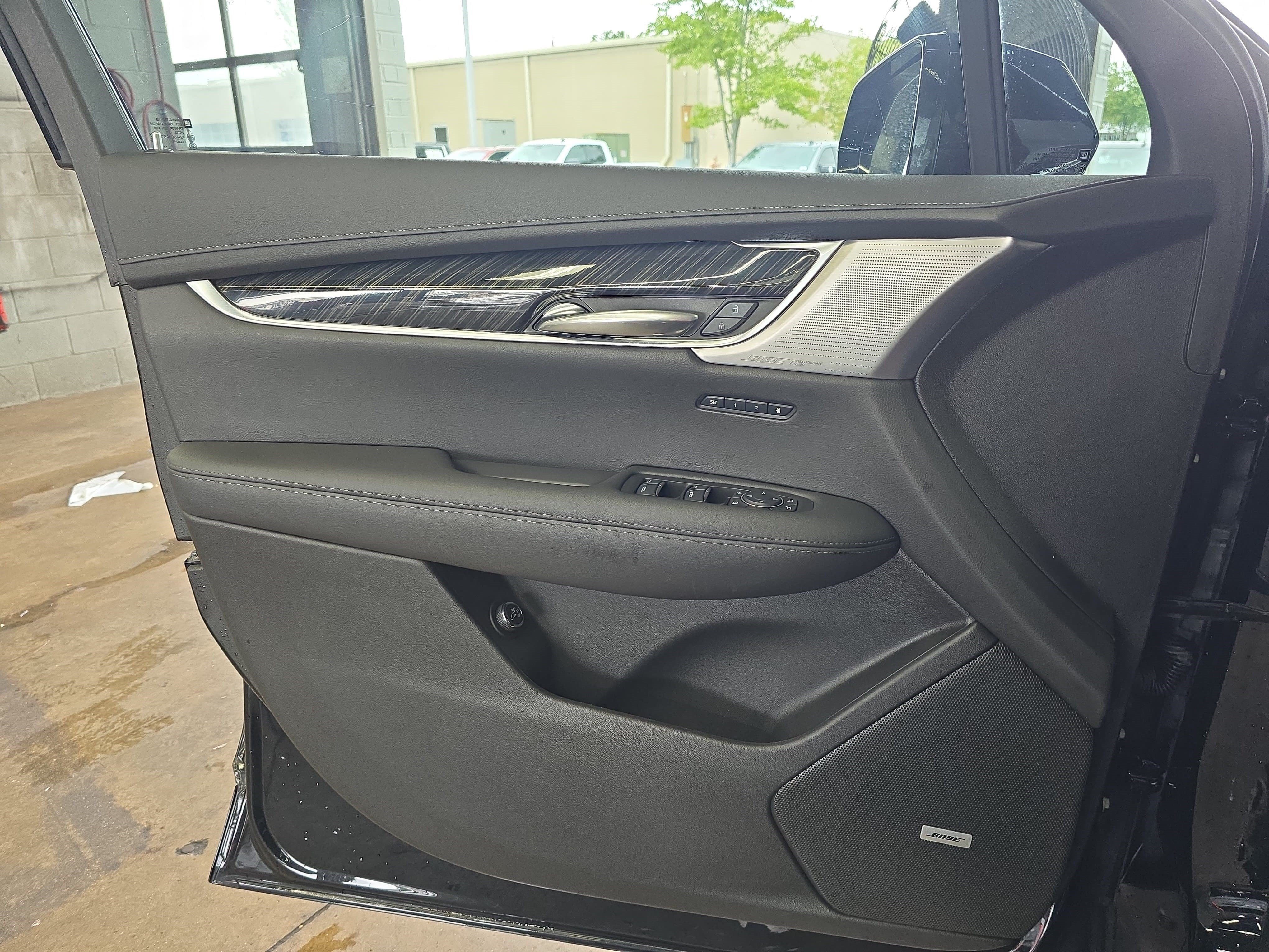Used 2023 Cadillac XT6 Premium Luxury AWD/4WD image 27