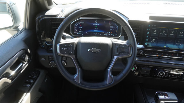 Used 2024 Chevrolet Silverado 1500 ZR2 w/ Technology Package AWD/4WD image 17