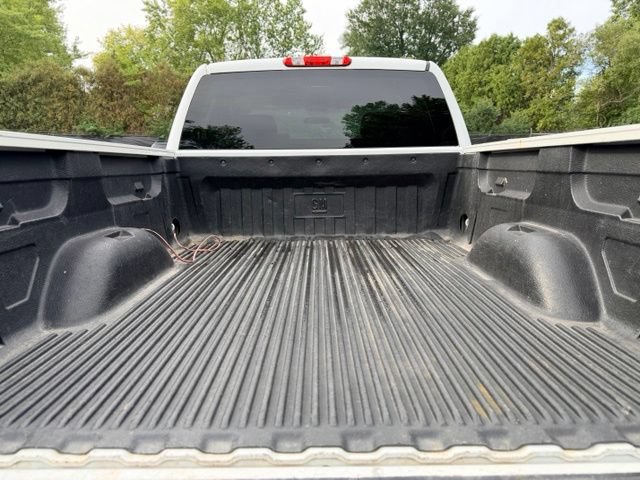 Used 2011 Chevrolet Silverado 1500 W/T AWD/4WD image 17