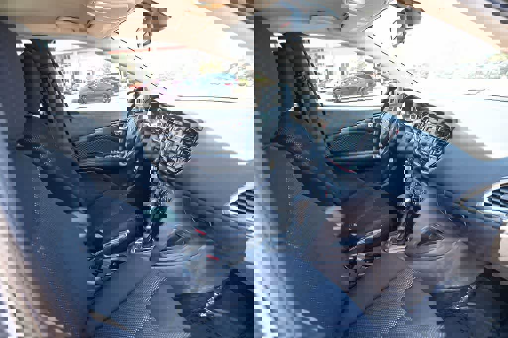 Used 2016 Dodge Dart SE w/ Convenience Group image 15