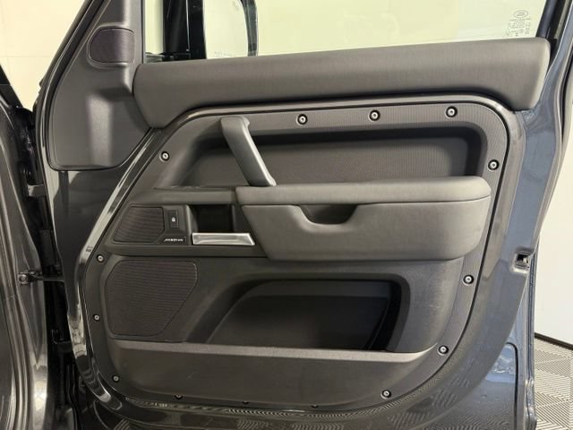 Certified 2025 Land Rover Defender 130 S AWD/4WD image 19