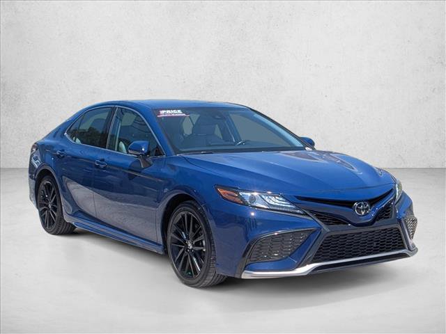 Used 2024 Toyota Camry XSE FWD image 3