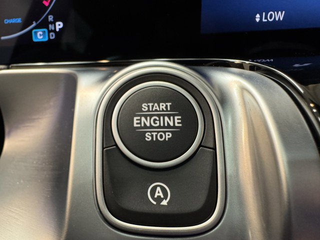 Certified 2025 Mercedes-Benz GLB 35 AMG 4MATIC image 22