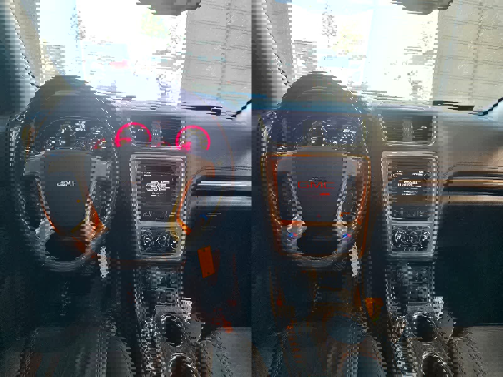 Used 2016 GMC Acadia Denali image 15