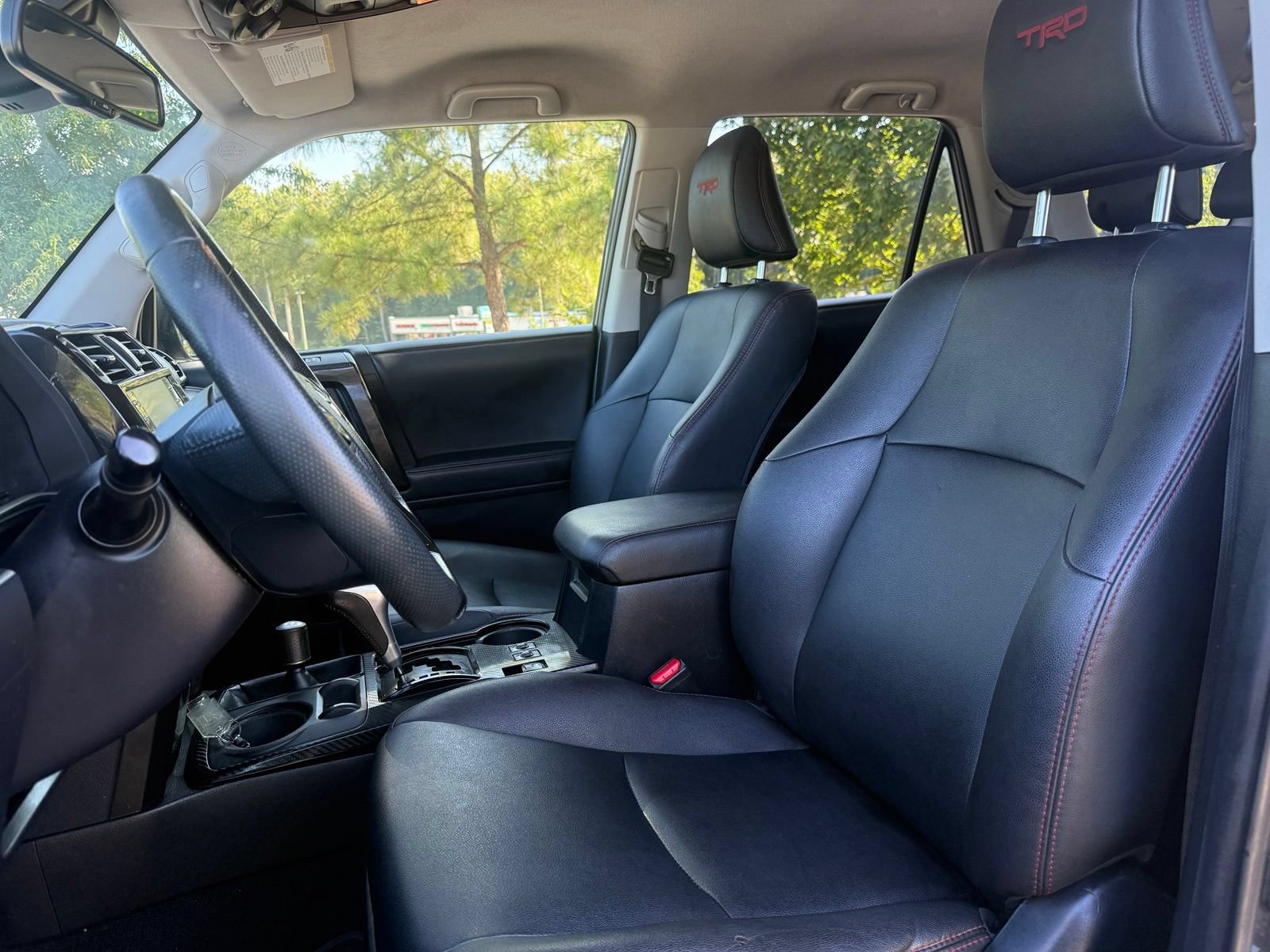 Used 2020 Toyota 4Runner TRD Off-Road Premium AWD/4WD image 36