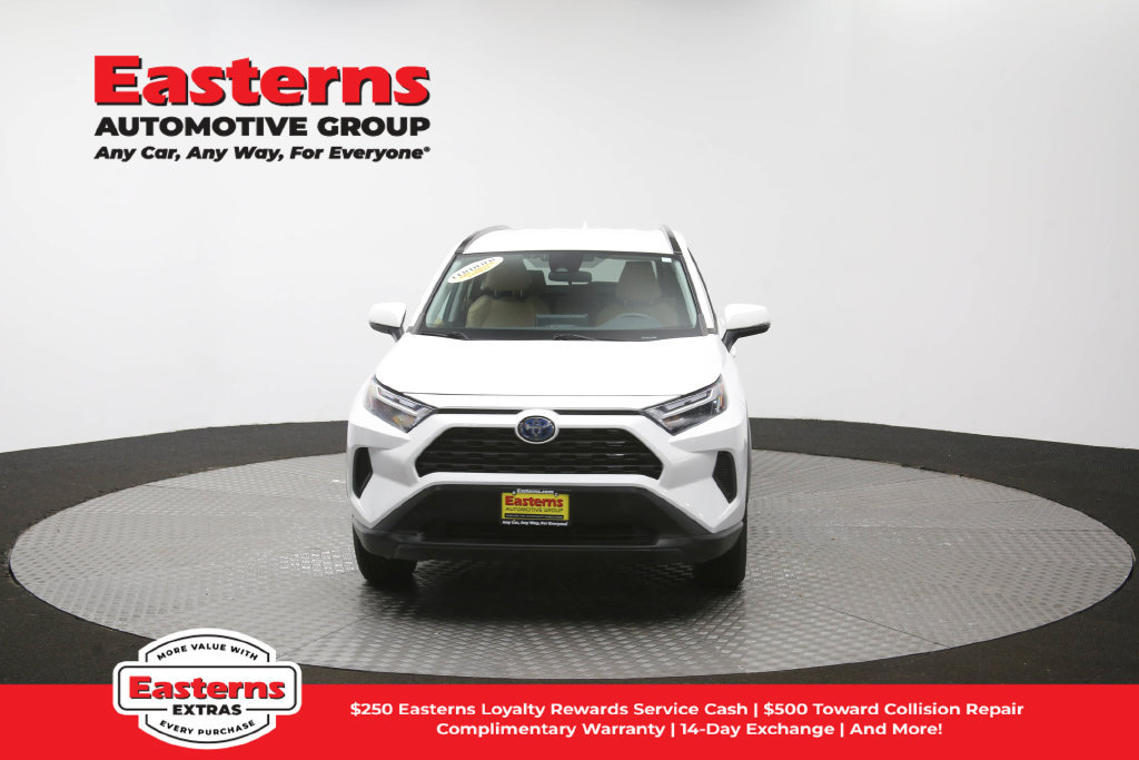 Used 2023 Toyota RAV4 LE AWD/4WD image 52