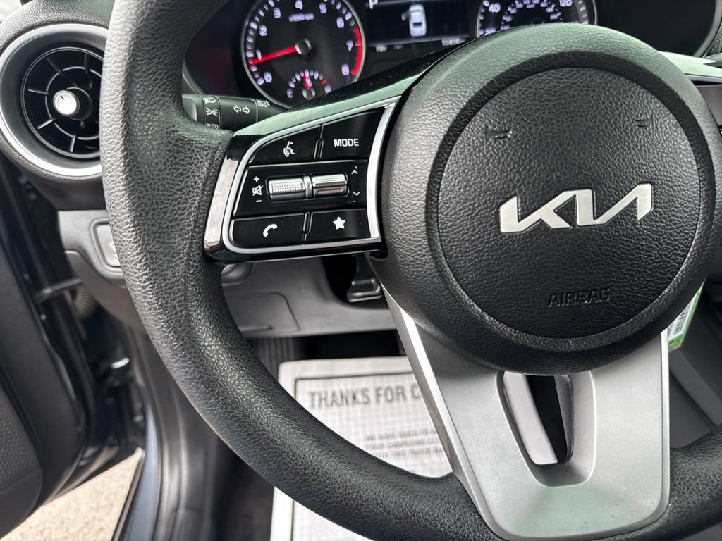 Used 2023 Kia Forte LXS FWD image 14