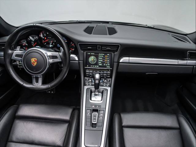 Used 2016 Porsche 911 Carrera RWD image 27
