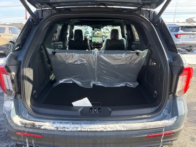 New 2026 Ford Explorer ST w/ Sun And Sound Package image 11