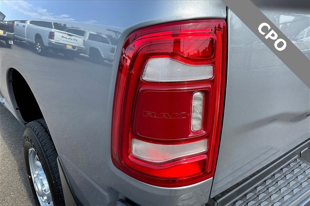 Used 2024 RAM 2500 Tradesman w/ Convenience Group image 28