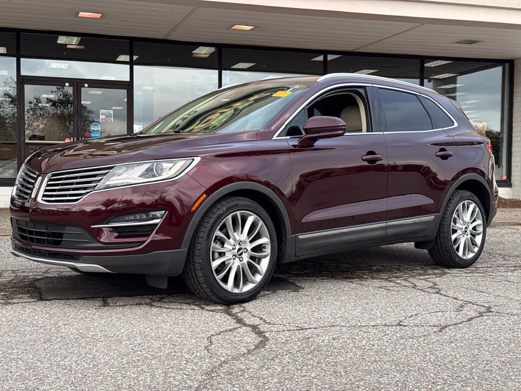 Used 2017 Lincoln MKC Reserve w/ Lincoln MKC Climate Package FWD image 11