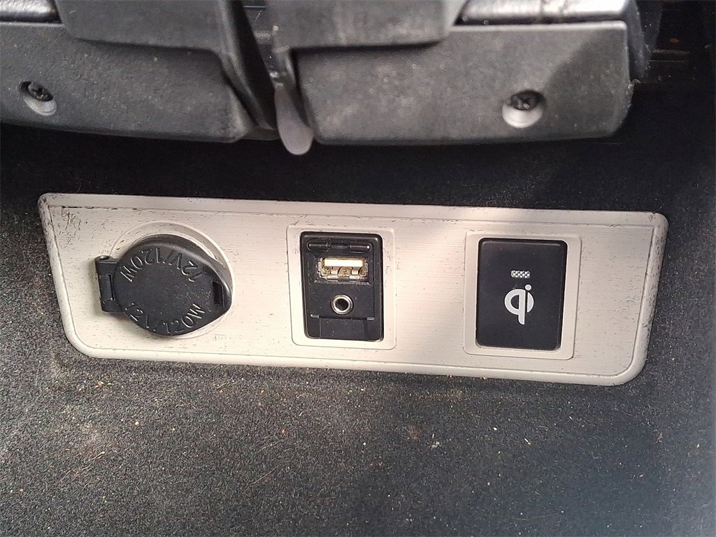 Used 2018 Toyota Avalon XLE Premium w/ All Weather Liner Package image 25