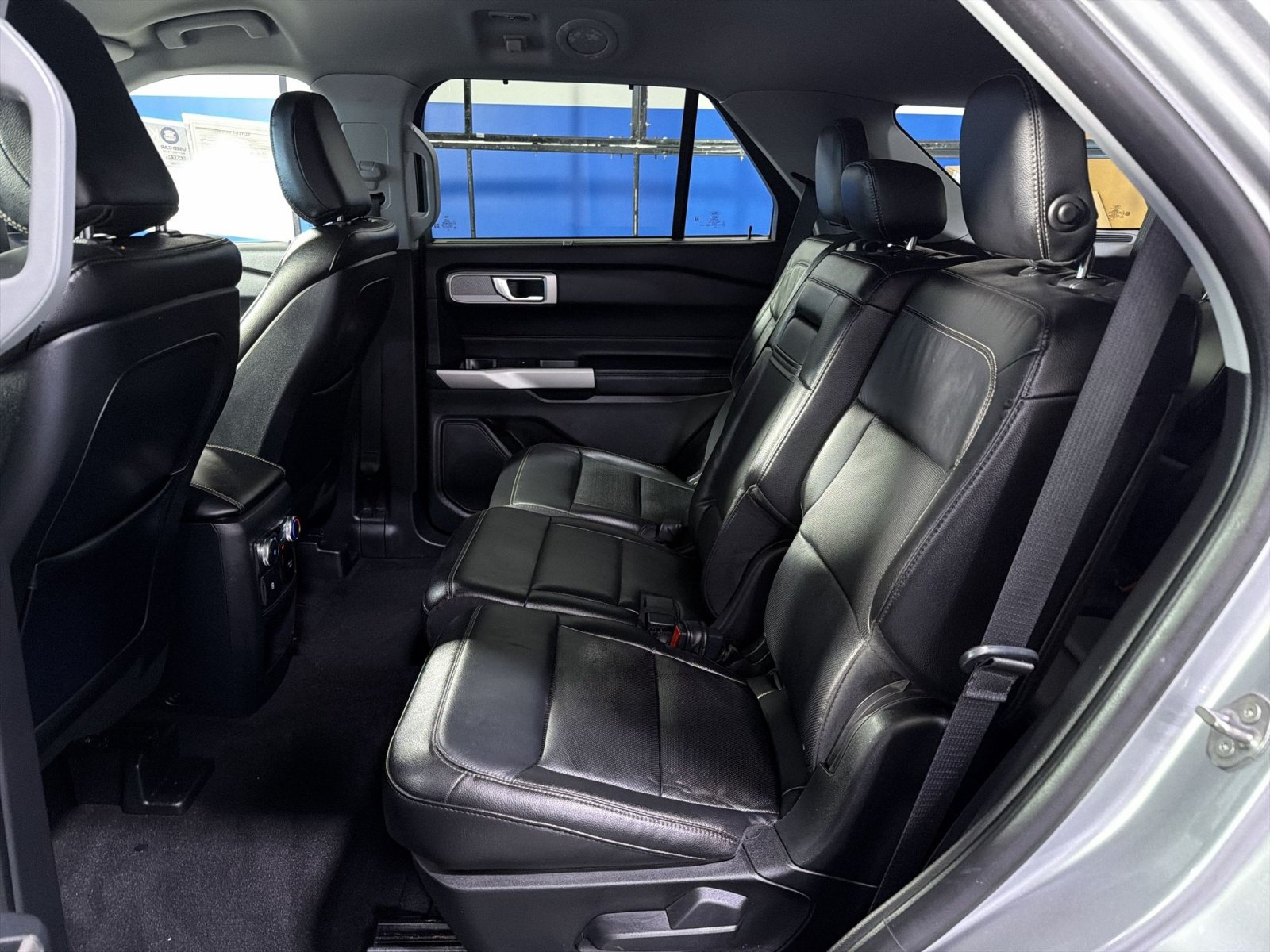 Used 2020 Ford Explorer Limited AWD/4WD image 27