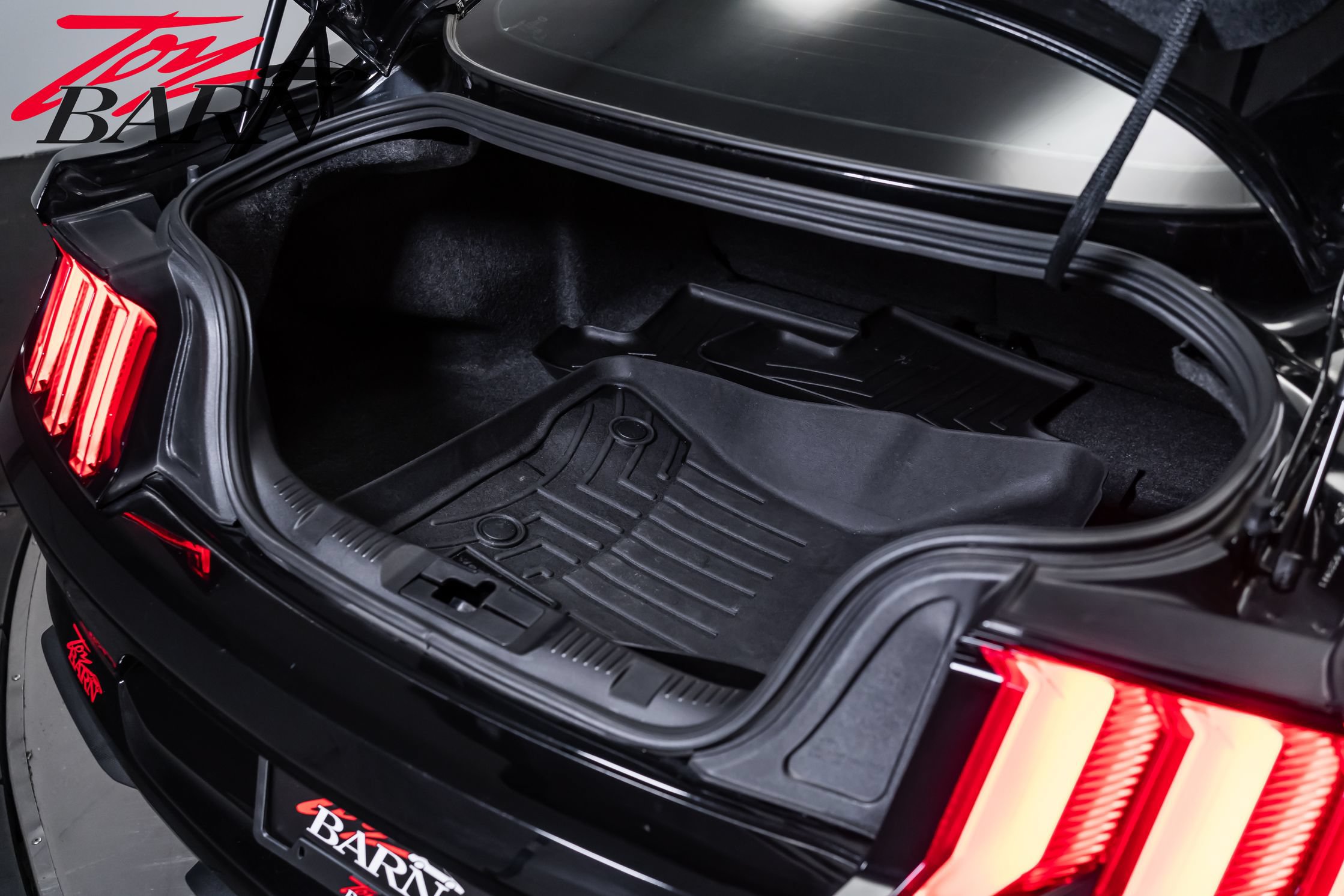 Used 2022 Ford Mustang Mach 1 RWD image 39