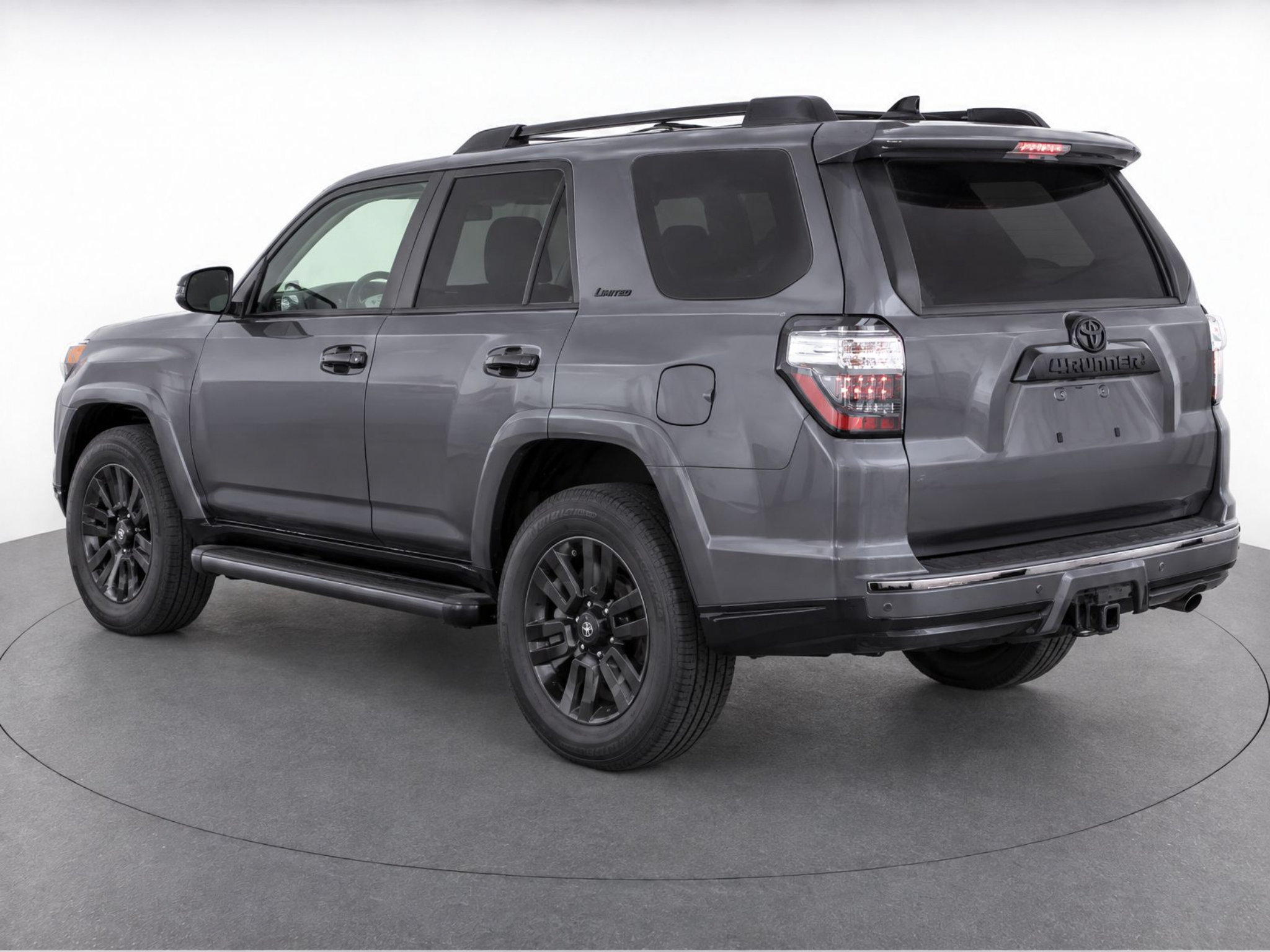 Used 2021 Toyota 4Runner Nightshade AWD/4WD image 3