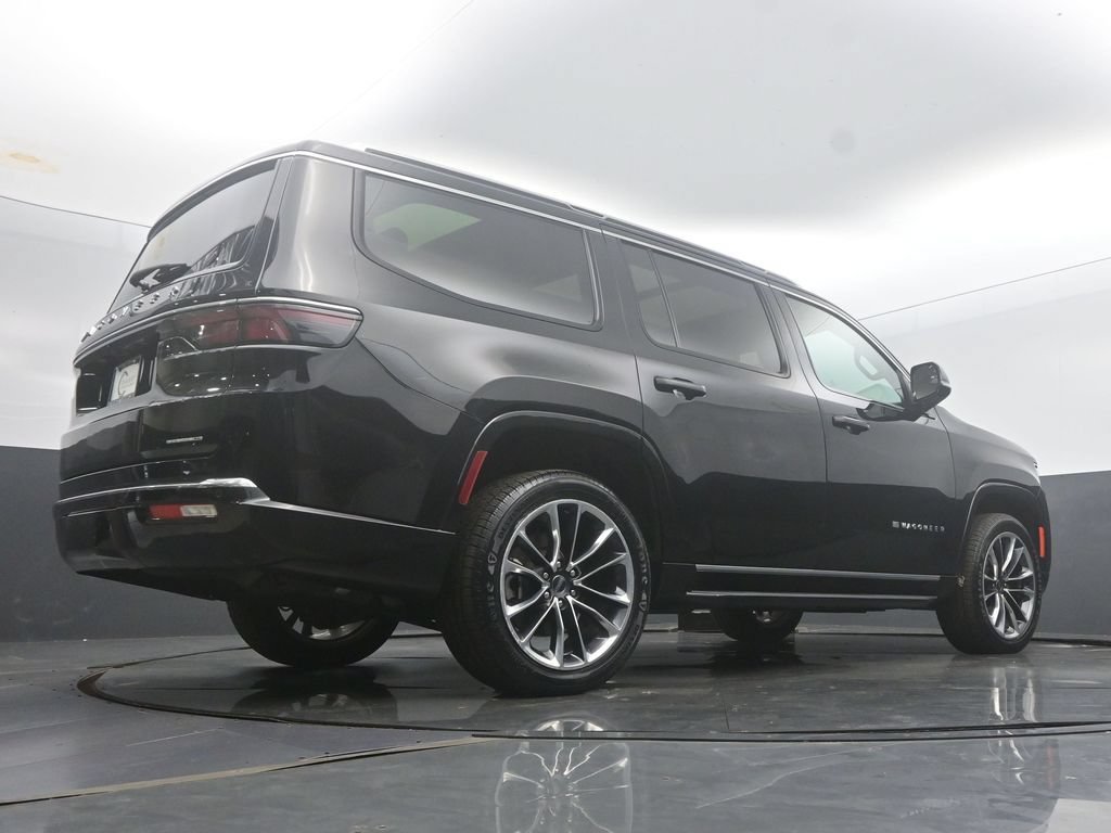 Used 2024 Jeep Wagoneer Series II w/ Premium Group I AWD/4WD image 56
